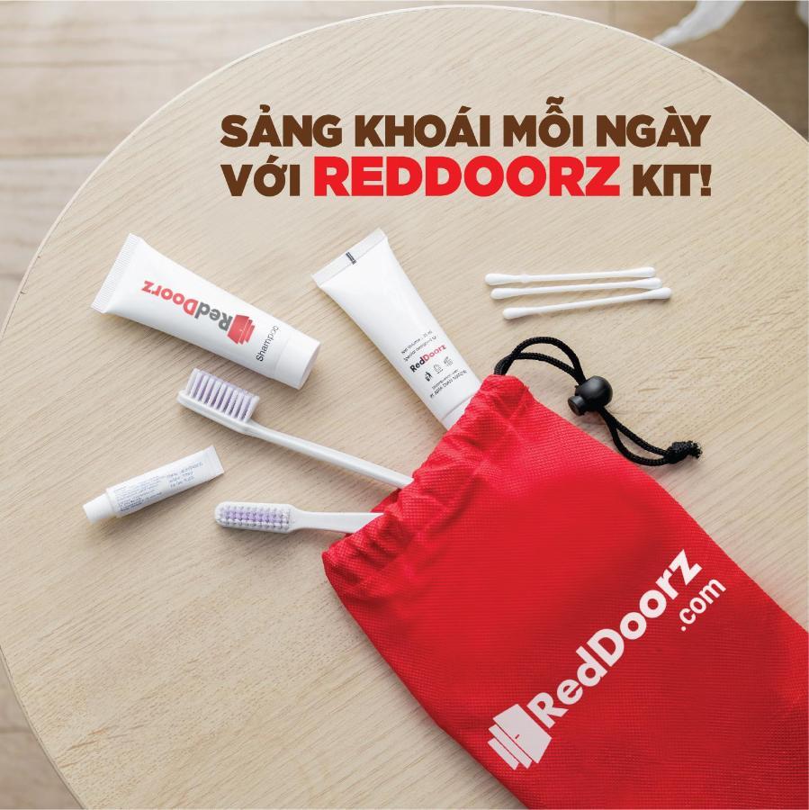 RedDoorz An Phuc House Doan Nhu Hai Ho Chi Minh Zewnętrze zdjęcie
